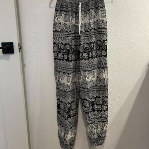 Mesh sweatpants